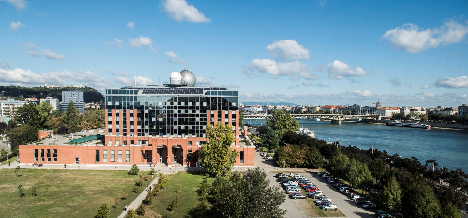 ELTE_building.jpg