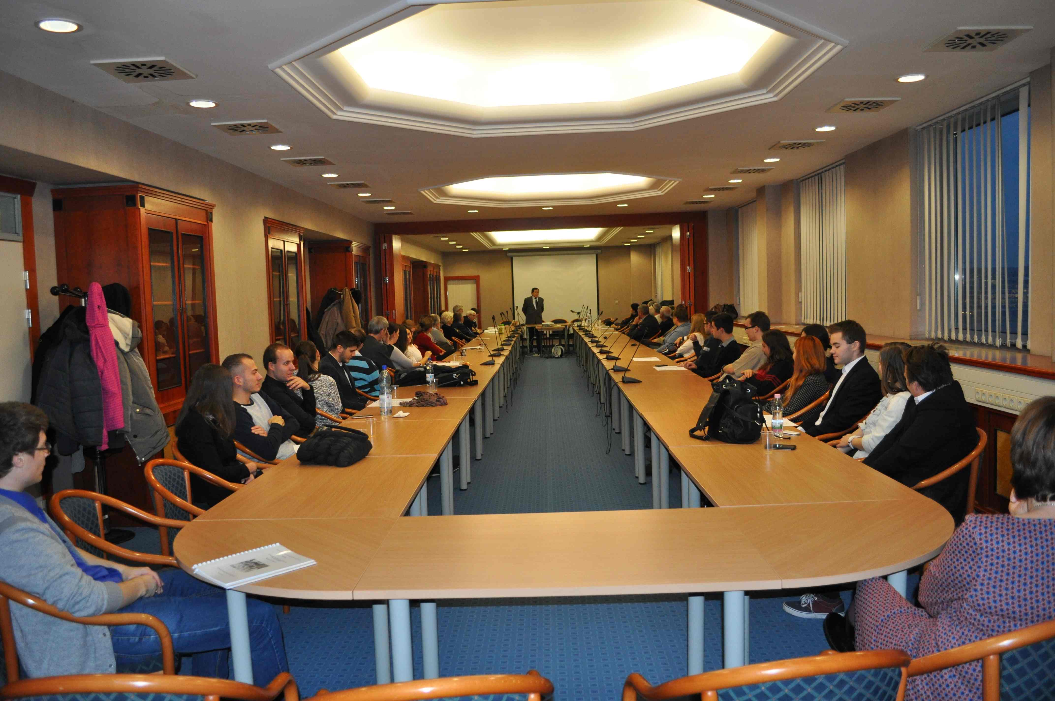 ELTE_meeting_room